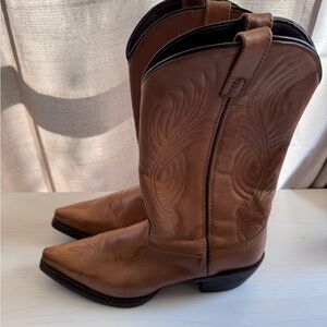Laredo Brown Leather Heeled Cowboy Boots